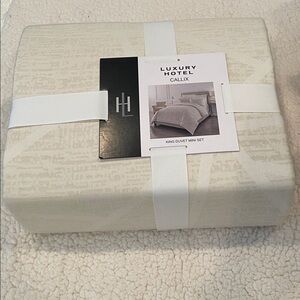 LUXURY HOTEL Callix King Duvet Cover Mini Set | NIP